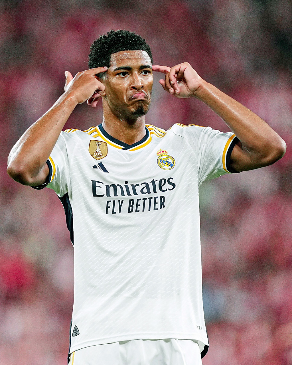 致敬传奇，布伦南-约翰逊进球后用孙兴慜招牌动作进行庆祝（布伦南-约翰逊破门后复刻孙兴慜招牌庆祝，致敬传奇）