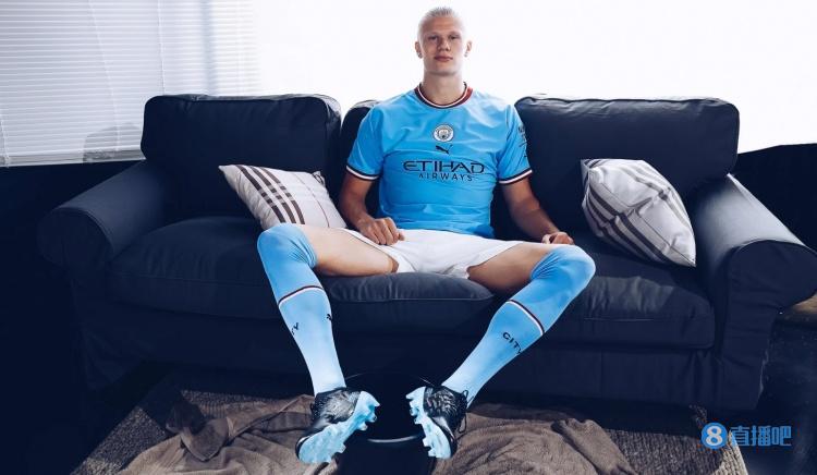 英媒：40岁C罗可能进行多次面部整形，鼻部重塑最为明显（英媒称40岁C罗疑多次整容，鼻部变化最明显）