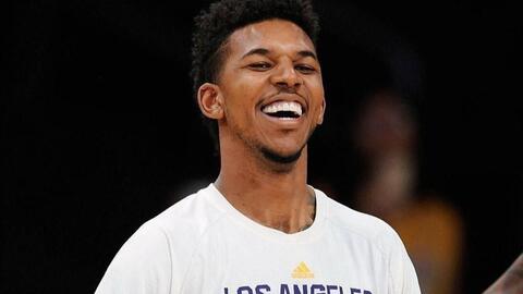 尤文图斯与利物浦有意邀请格纳布里明年夏天加盟（利物浦与尤文图斯有意在明夏签下格纳布里）