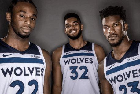 孔帕尼：我们没有“杯赛门将”制度；在混乱中迪亚斯有创造力（孔帕尼：不搞“杯赛专职门将”；迪亚斯在乱局中更具创造力）