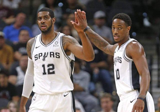 世界杯门票销量已近两百万张，第三阶段门票销售12月11日开始（世界杯门票已售近200万张，第三阶段将于12月11日开售）