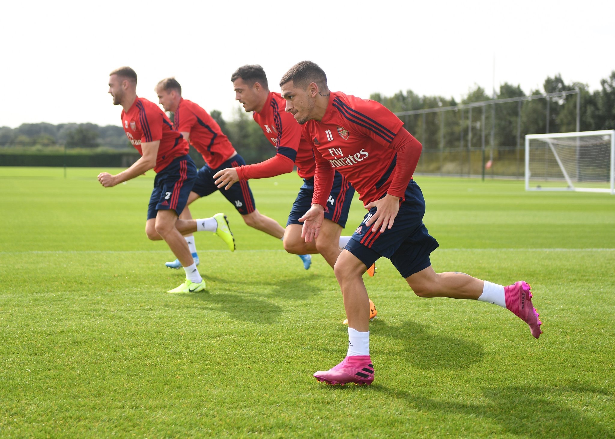 苦寻后悔药！步行者正积极交易中锋以补强特纳离队后的内线（为弥补特纳离队的内线空缺，步行者正积极寻求中锋交易）