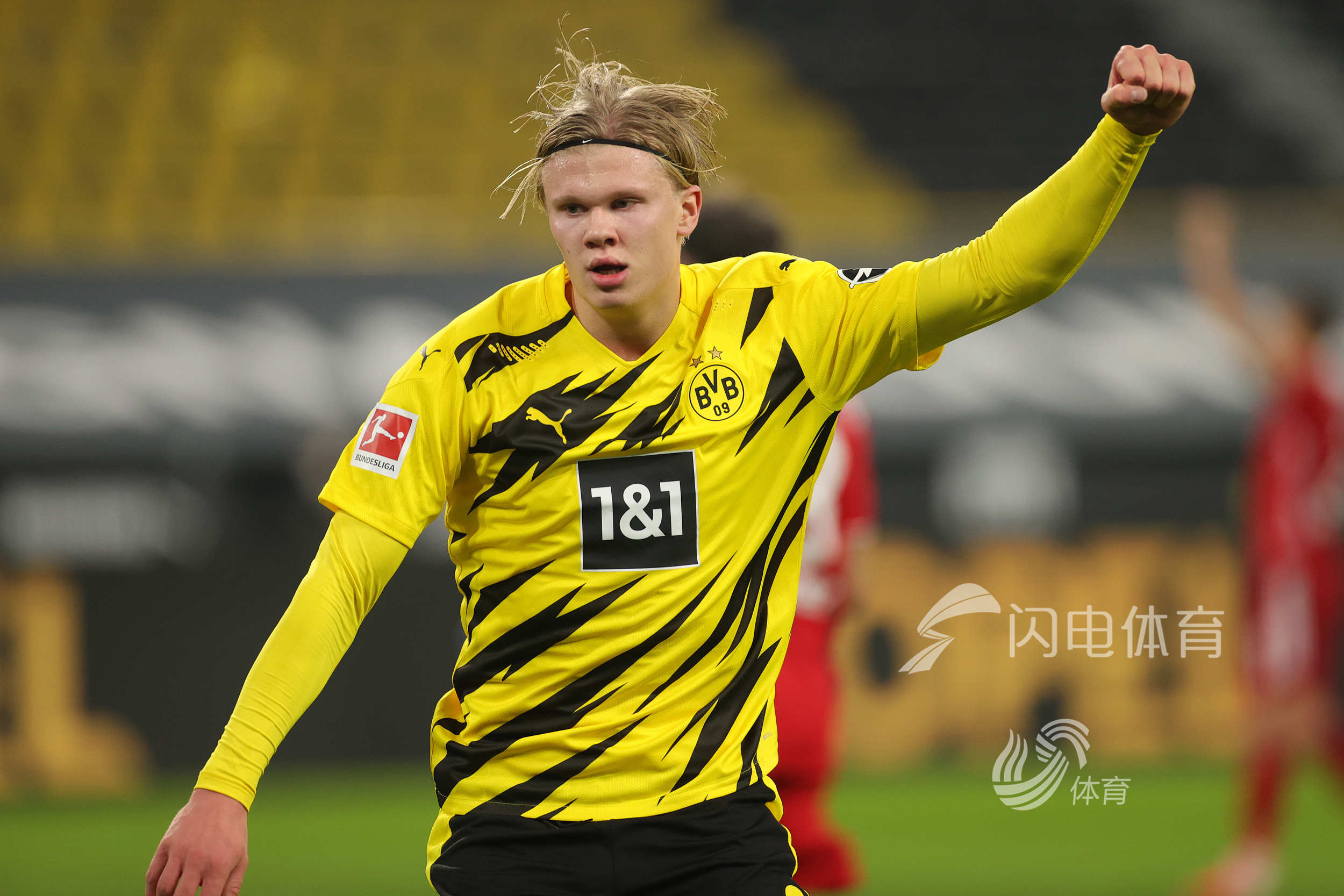 哈登：克尼佩尔投篮准得要命，黄蜂得到他是很大的收获