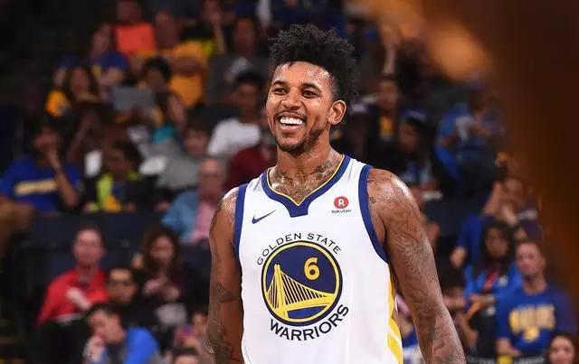 维埃里：迪马尔科传中能力全欧最强，他的左路传中20年未见（维埃里：迪马尔科传中冠绝欧洲，左路质量二十年罕见）