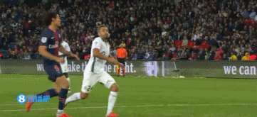 英超战报：西蒙斯传射，里沙利松破门，热刺2-0布伦特福德（英超快讯：西蒙斯一传一射，里沙利松建功，热刺2比0击退布伦特福德）