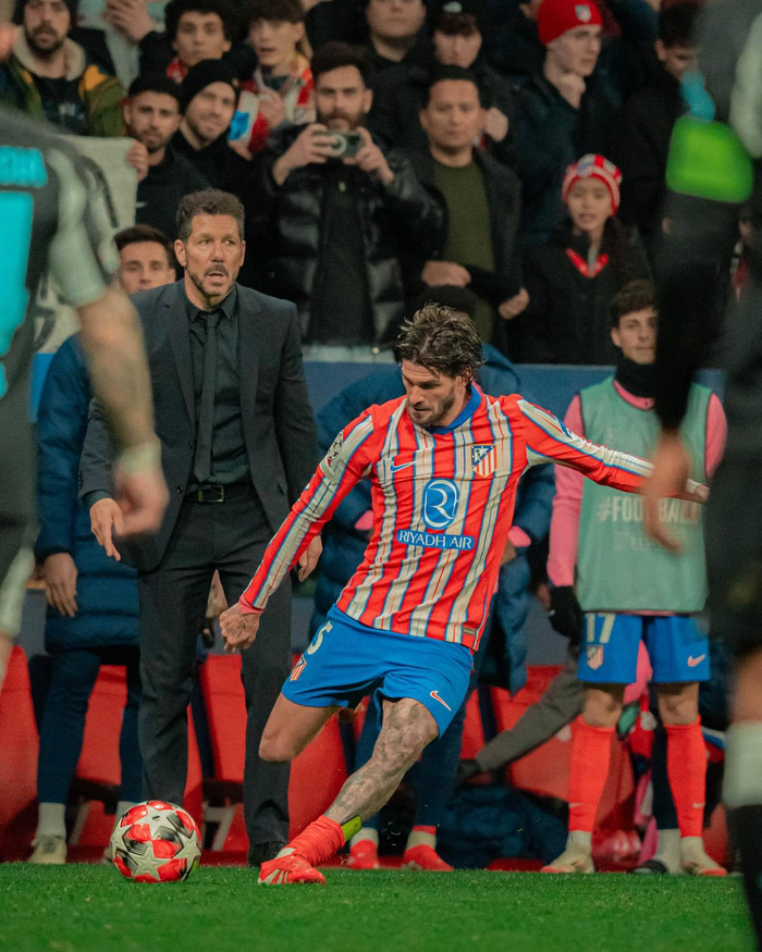 巴萨有意？德天空：努萨没解约条款，莱比锡冬窗不打算卖他