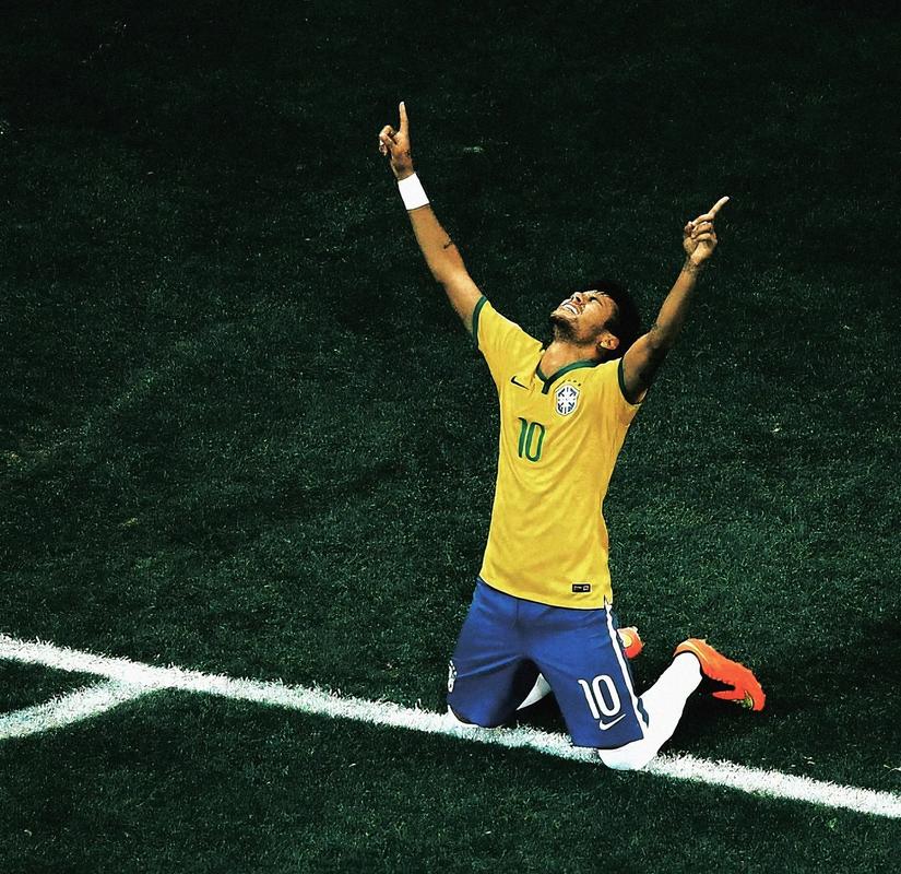 拜仁在联赛71次战胜斯图加特，创造德甲最多胜场纪录（拜仁对斯图加特联赛第71胜，刷新德甲胜场纪录）